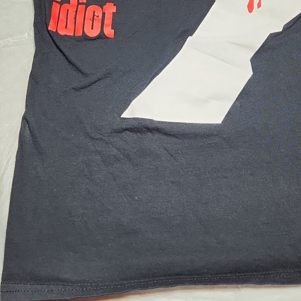 Green Day T-Shirt - Picture 2 of 9